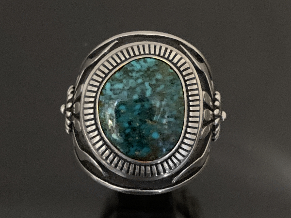 Lone Mountain Turquoise Box Ring by Howard Nelson/リングサイズ22号 