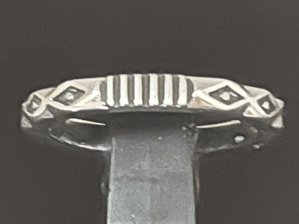 ジェニファーカーティス　リング Stamped Square Wire Narrow Ring by Jennifer Curtis/リングサイズ26