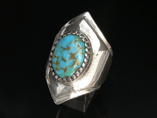 Tufa Cast Silver Cheyenne Turquoise V Shaped Ring by Edison