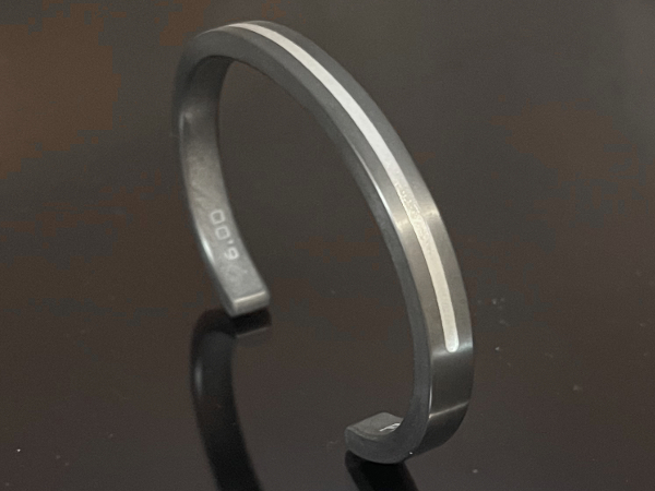 Pat Pruitt パットプリット　ジルコニウム　ブレスレット Silver Inlay 1/4