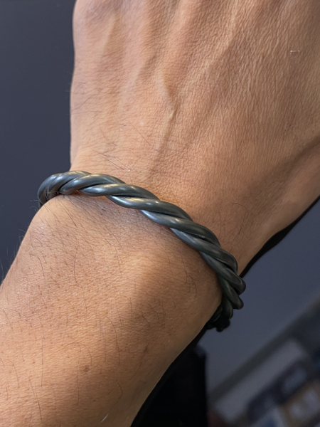 Zirconium Twisted Wire Bracelet by Pat Pruitt/サイズXS [ロング 